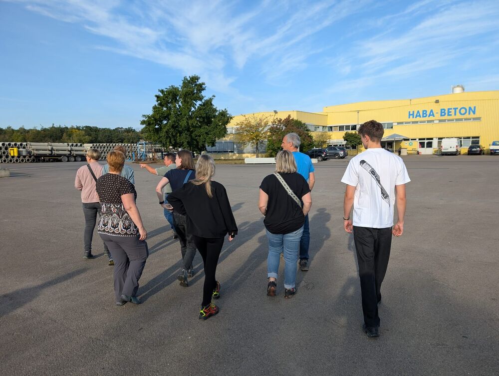 Besuch bei HABA Beton anlässlich unseres 8. Firmenjubiläums Aktuelles-Wandertag-7
