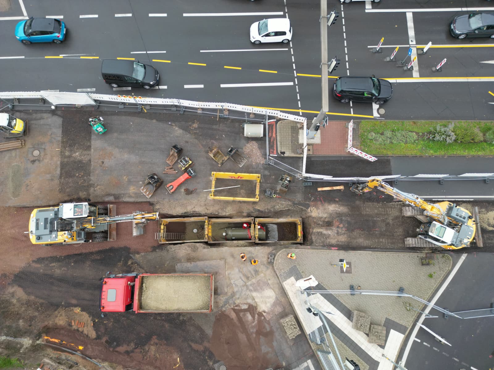 Präzision die begeistert Schmuckbild 1…